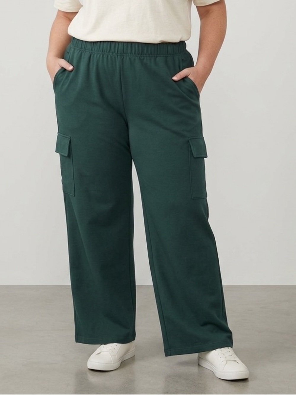 NWOT AVA & VIV Green Elastic Waist Pants with Cargo Pockets 3X